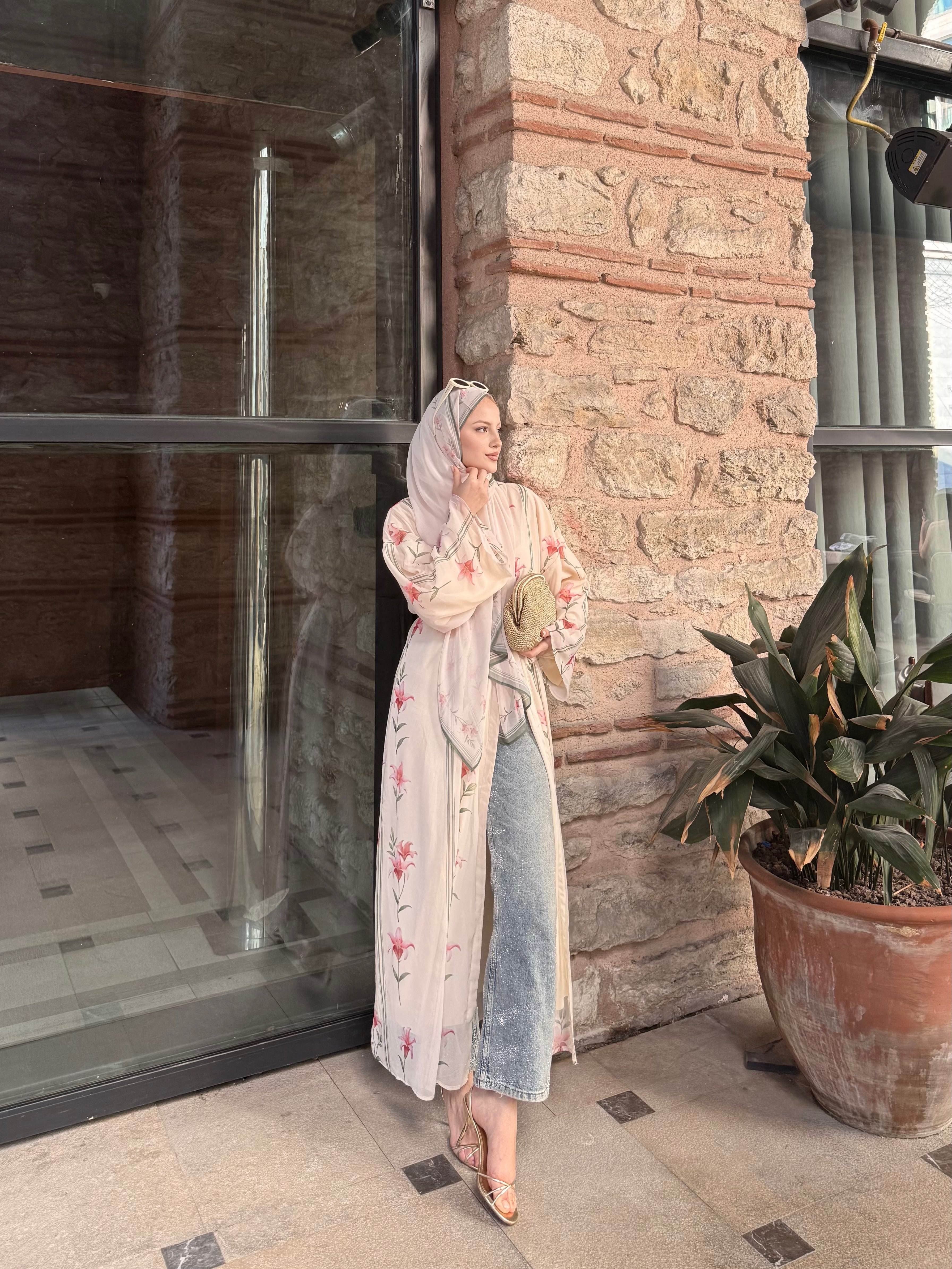 Floral Abaya & Matching Scarf Set