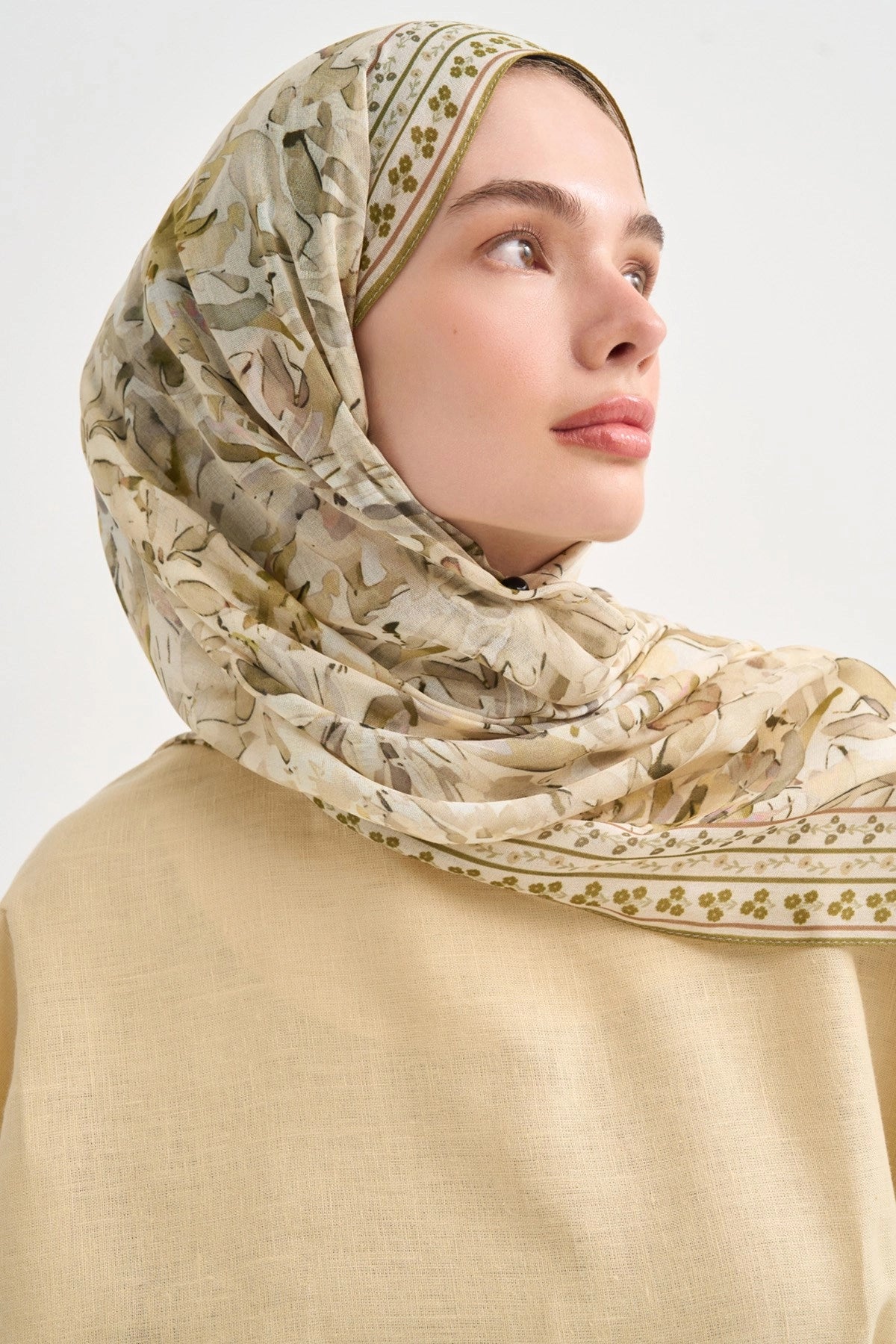 Lavena Aria Viscose Scarf – Yellow