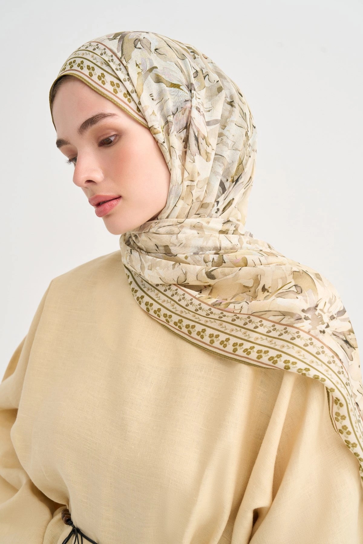 Lavena Aria Viscose Scarf – Yellow
