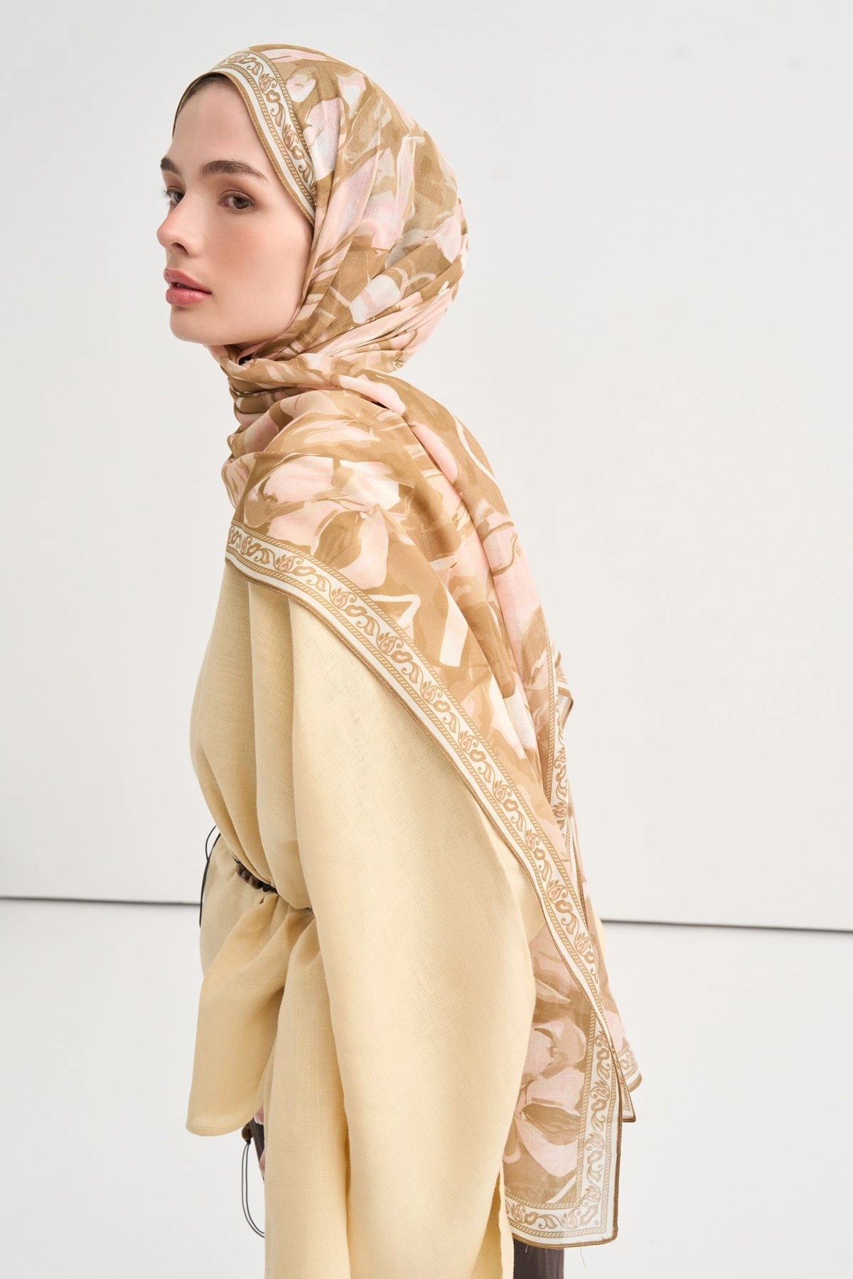 Rosalie Aria Viscose Scarf – Beige