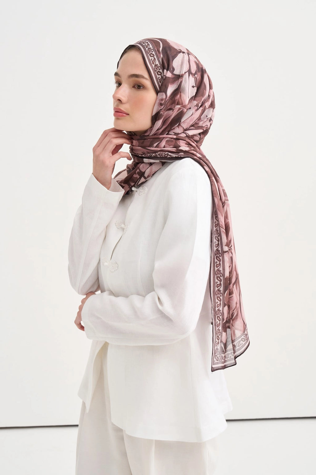 Rosalie Aria Viscose Scarf – Plum