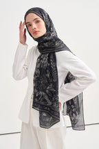 Solene Aria Viscose Scarf – Black